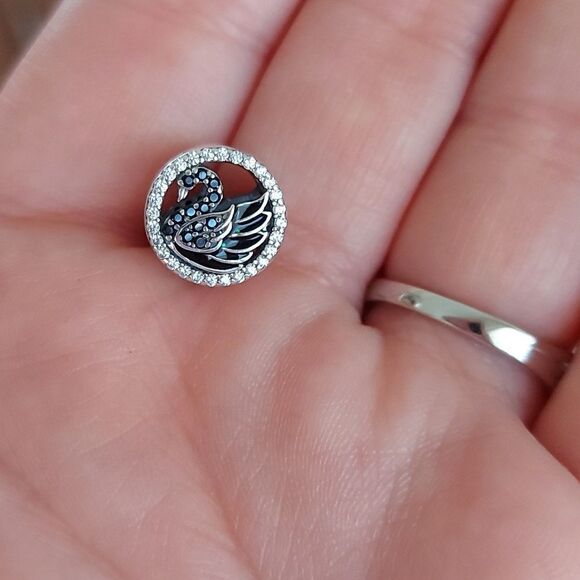 925 Sterling Silver Black Swan Charm - Picture 4 of 6